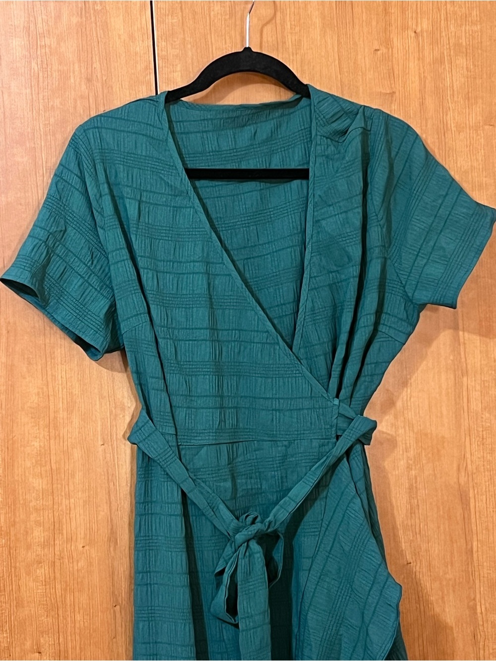 NWT Cupshe Wrap Dress Emerald Green Midi with Tie Waist Size XL - Picture 4 of 10